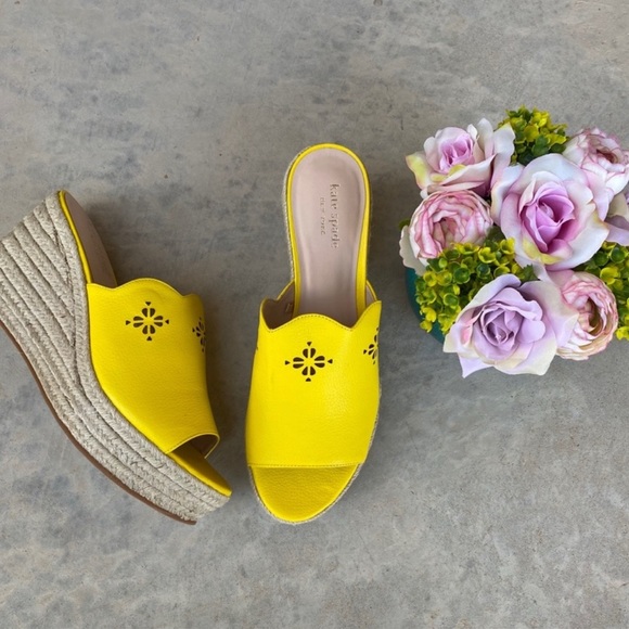 Kate Spade Yellow Espadrille Wedge Sandals 8.5M Leather Floral Cutout Platform - Picture 1 of 8